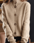 Women's button-up cardigan – Soft and easy to wear