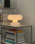 Tischlampe mit rundem Design
