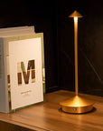 Dobíjecí stmívatelná dotyková stolní lampa