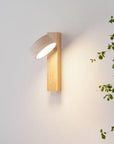Nastaviteľná minimalistická nástenná lampa