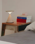 Kabellose Tischlampe mit Berührungssteuerung