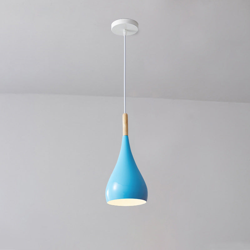 Odolná venkovní závěsná lampa ve tvaru dýně
