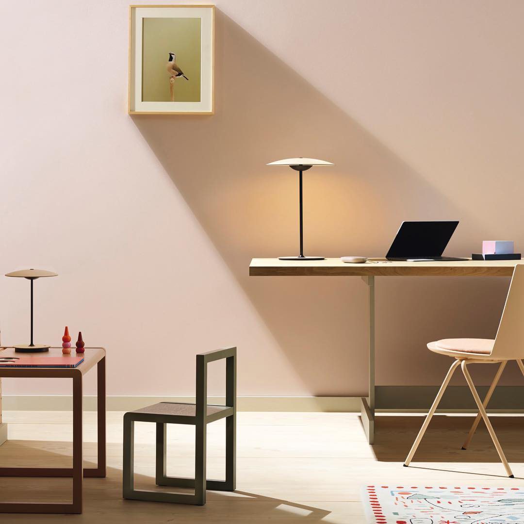 Table Lamp with Button Control