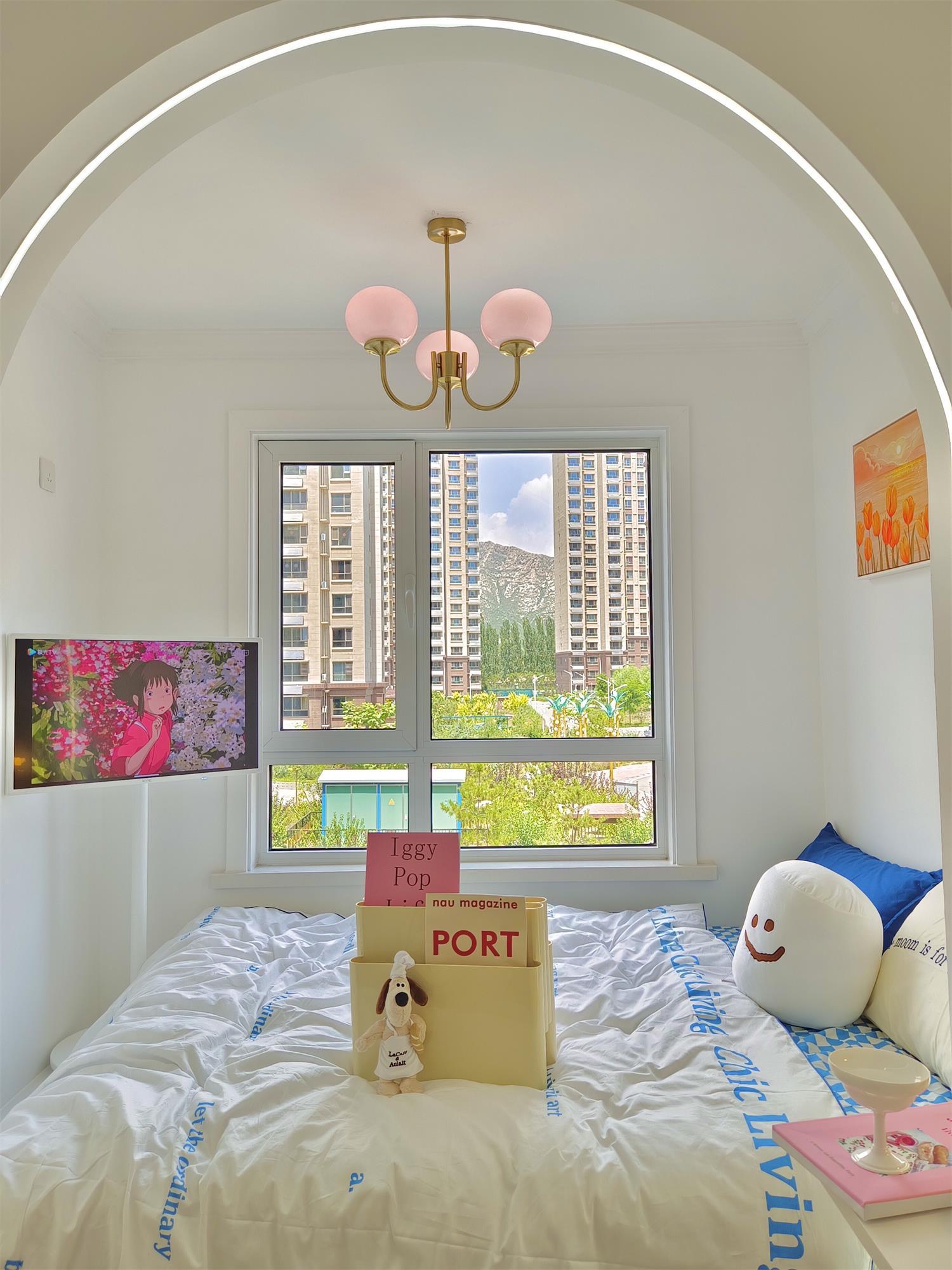 Moderné stropné svietidlo s viacerými ramenami