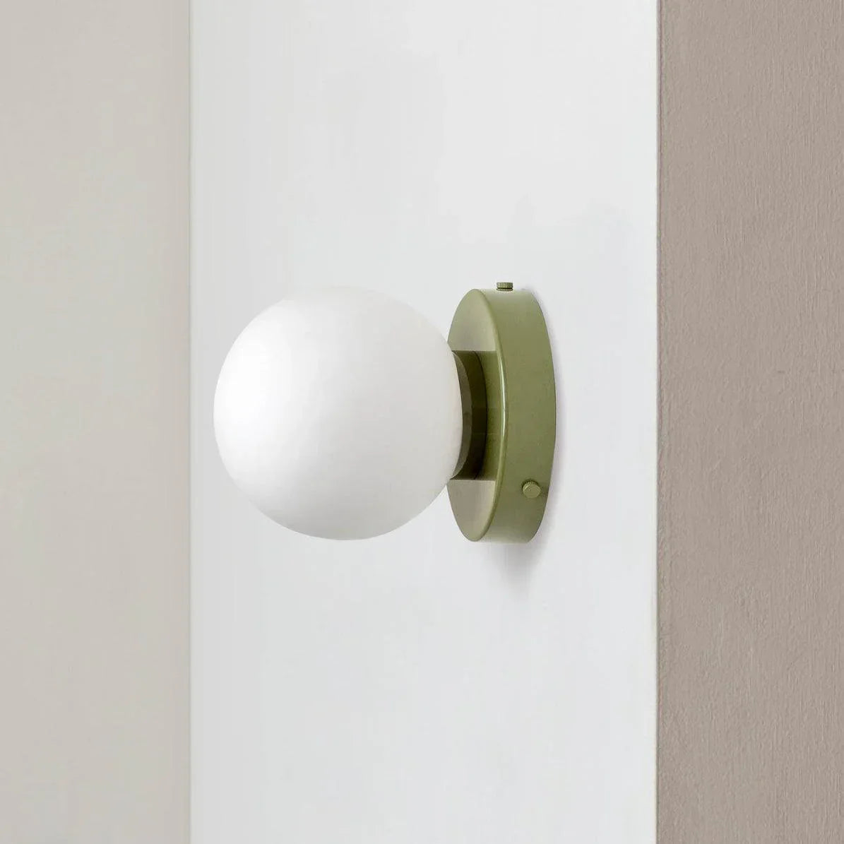 Minimalist LED Wall Sconce