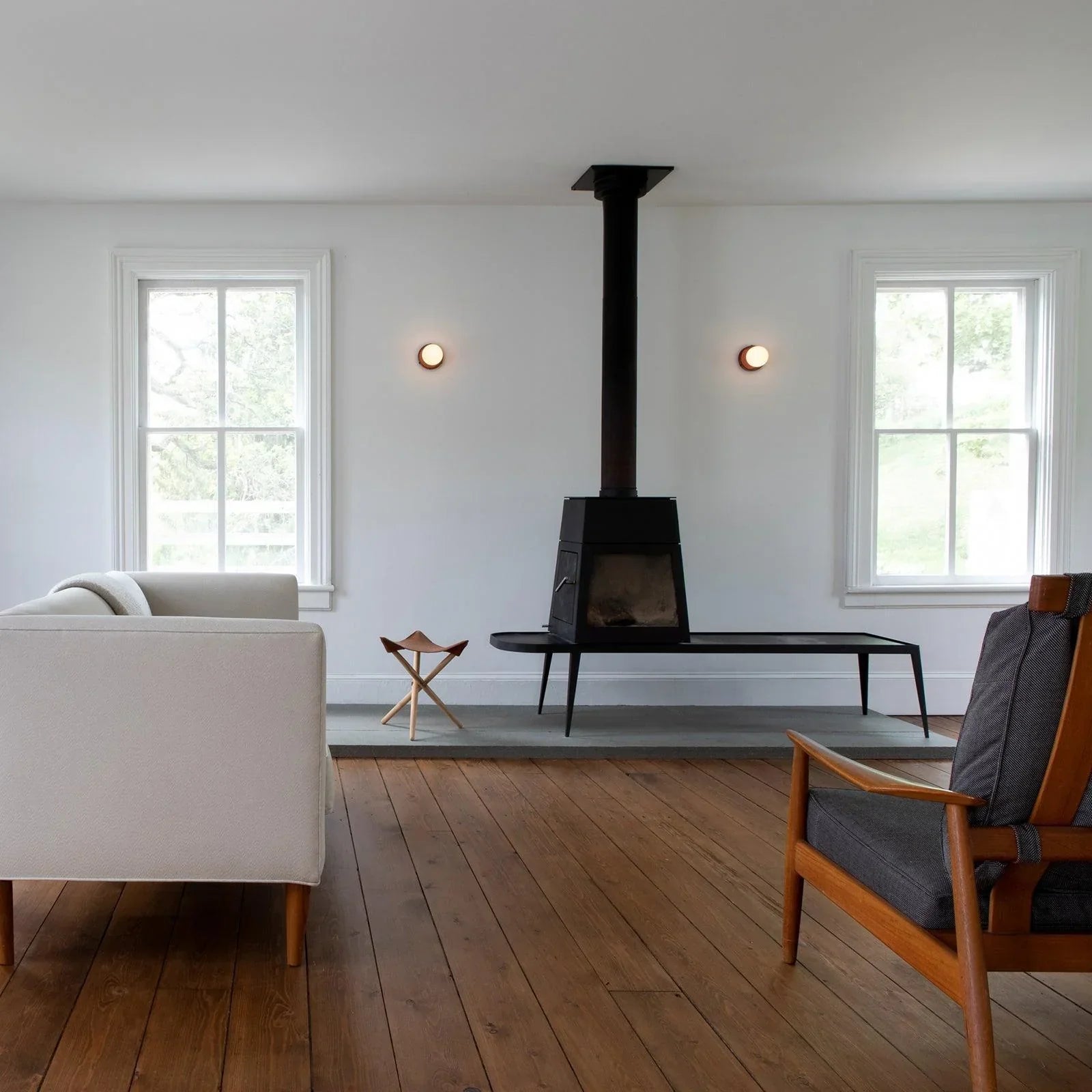 Minimalist LED Wall Sconce