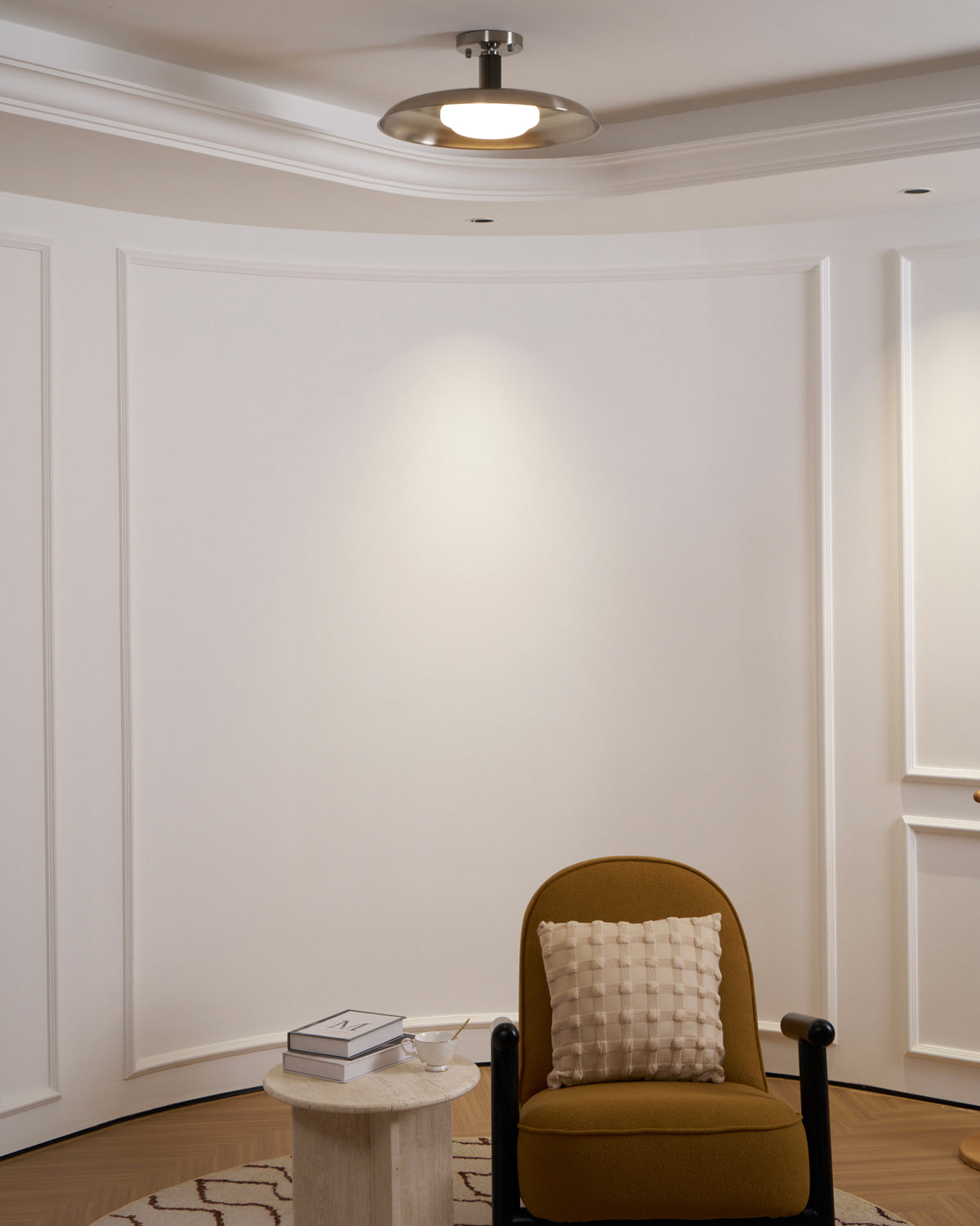 Nowoczesna lampa sufitowa w kształcie dysku