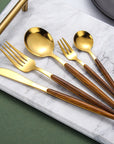 Redondo Madera Set di Posate