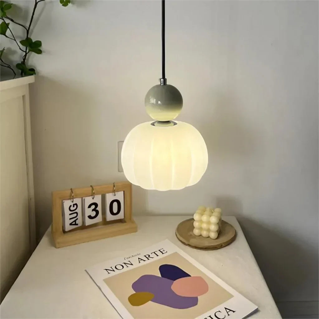 Lampa sufitowa w stylu art déco