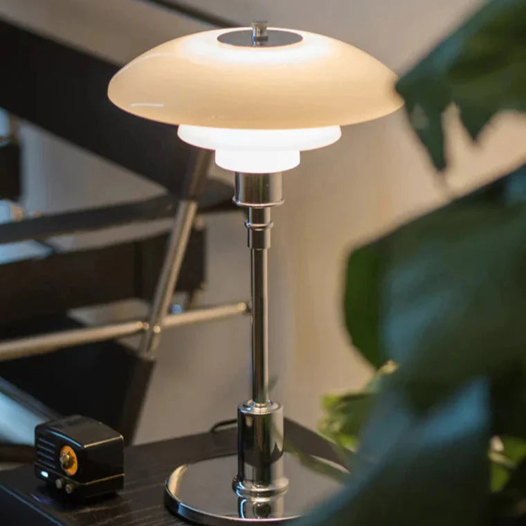 Wielowarstwowa Lampa Stołowa w Stylu Średniowiecznym