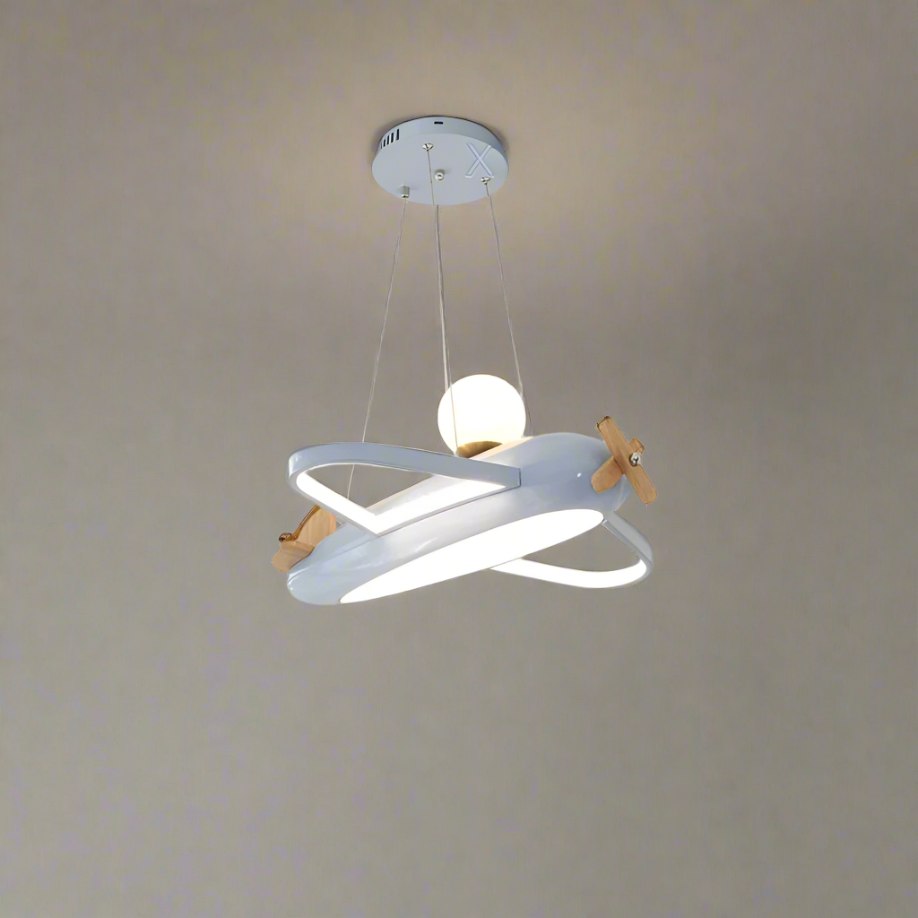 Taklampa med flygplansmotiv