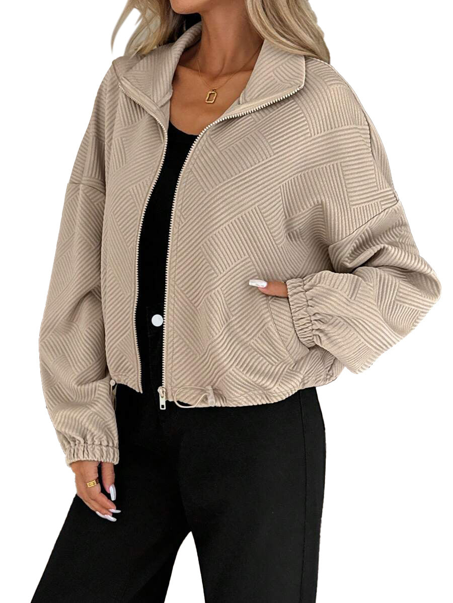 Chaqueta de mujer con cuello alto y cremallera – Corte holgado y cordón en el bajo. Estilo informal para otoño-invierno